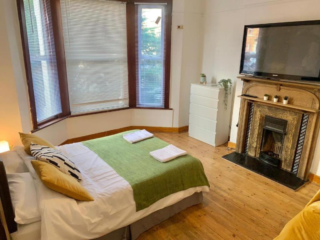 Guest House Balham, South London Spacious, Lambert, 6 Rooms Available Pokoj fotografie