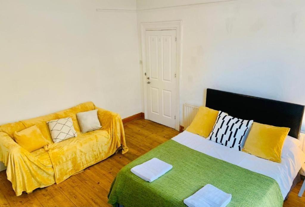 Guest House Balham, South London Spacious, Lambert, 6 Rooms Available Pokoj fotografie